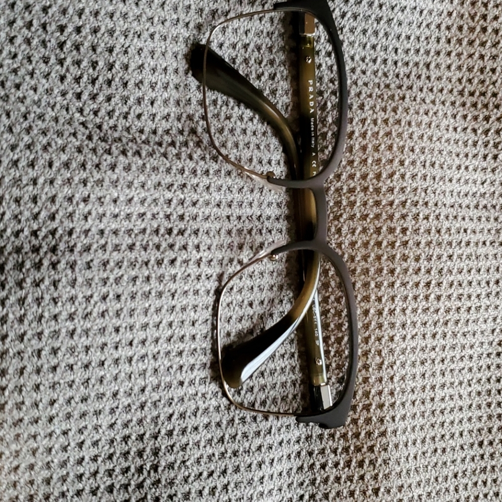 Prada frames - Picture 1 of 4